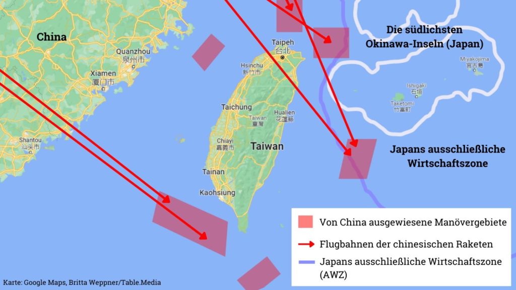 Chinesisches Militärmanöver: Fünf Raketen sind an zwei Stellen in Japans Wirtschaftszone niedergegangen (Quelle: japanische Regierung) - dabei soll eine Rakete über Taipeh geflogen sein.