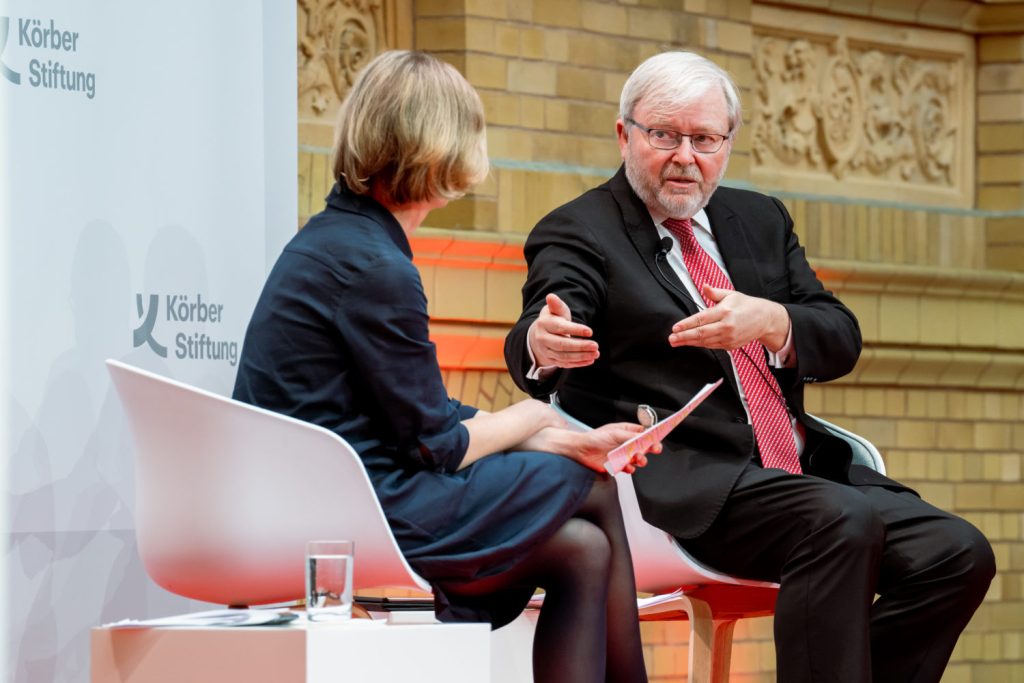 Australiens früherer Premierminister Kevin Rudd beim Berliner Forum Außenpolitik.